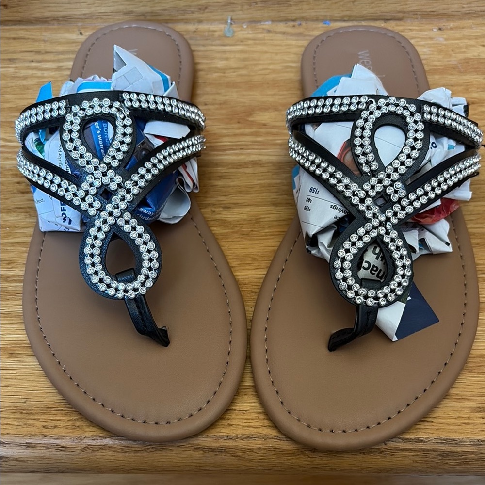 West Loop Black and Tan Beaded Sandals